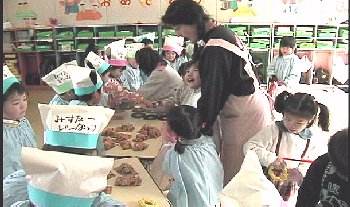 photo omise-ya san gokko(tsukushi) no4
